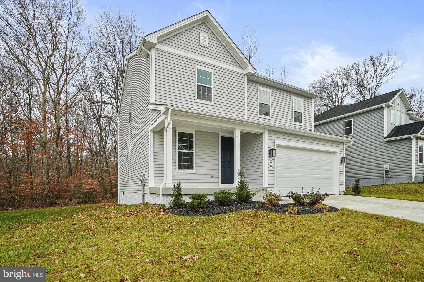 88 Catalpa Drive photo 3