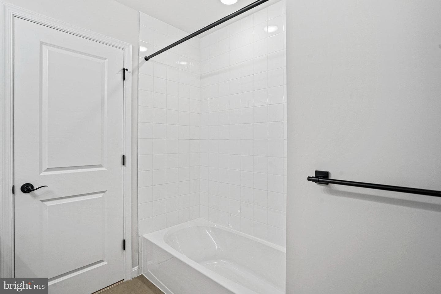 88 Catalpa Drive photo 30