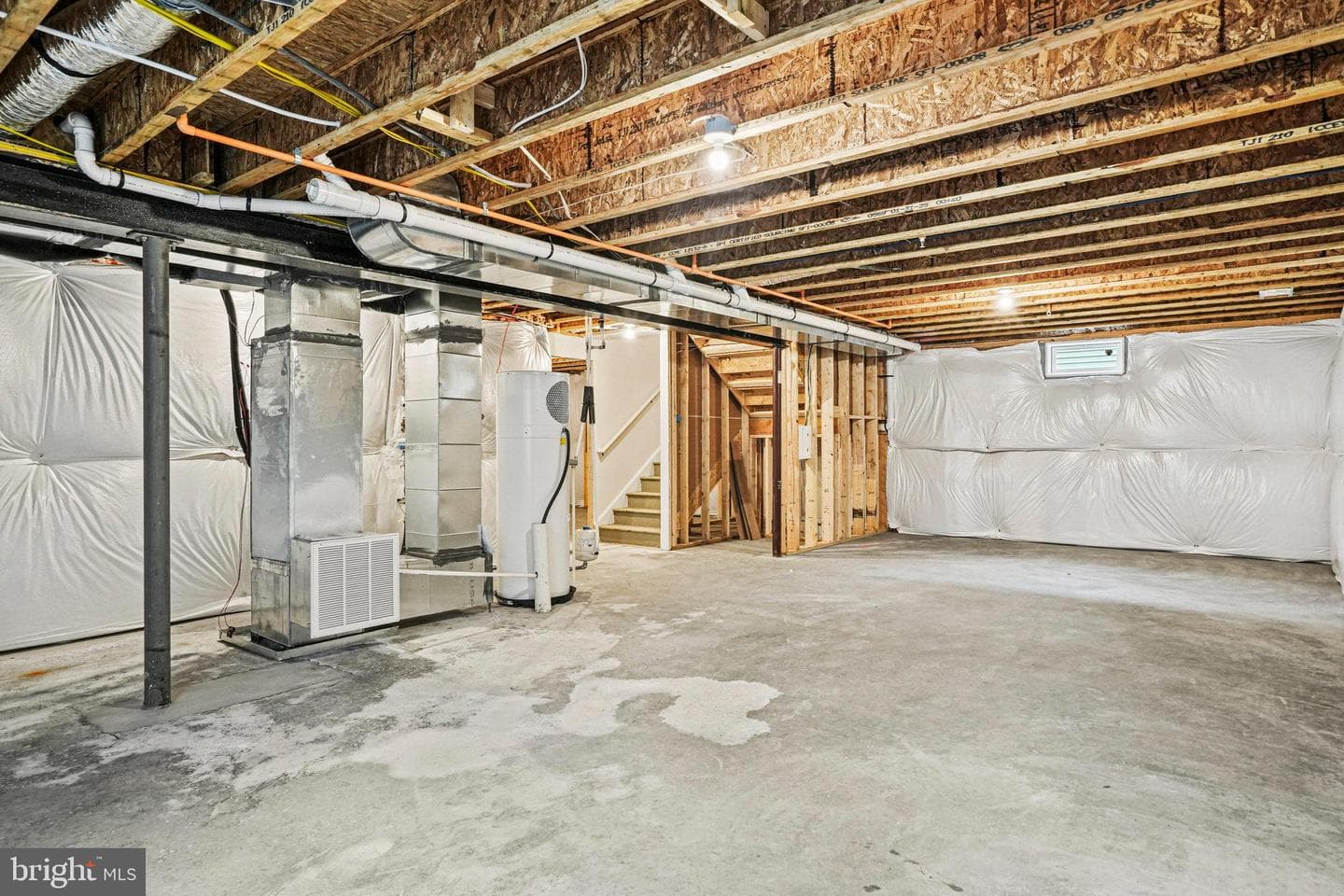 88 Catalpa Drive photo 38