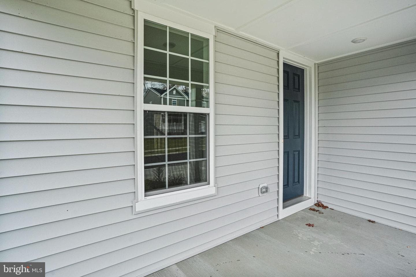 88 Catalpa Drive photo 4