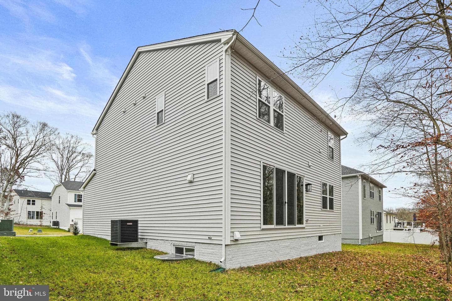 88 Catalpa Drive photo 43