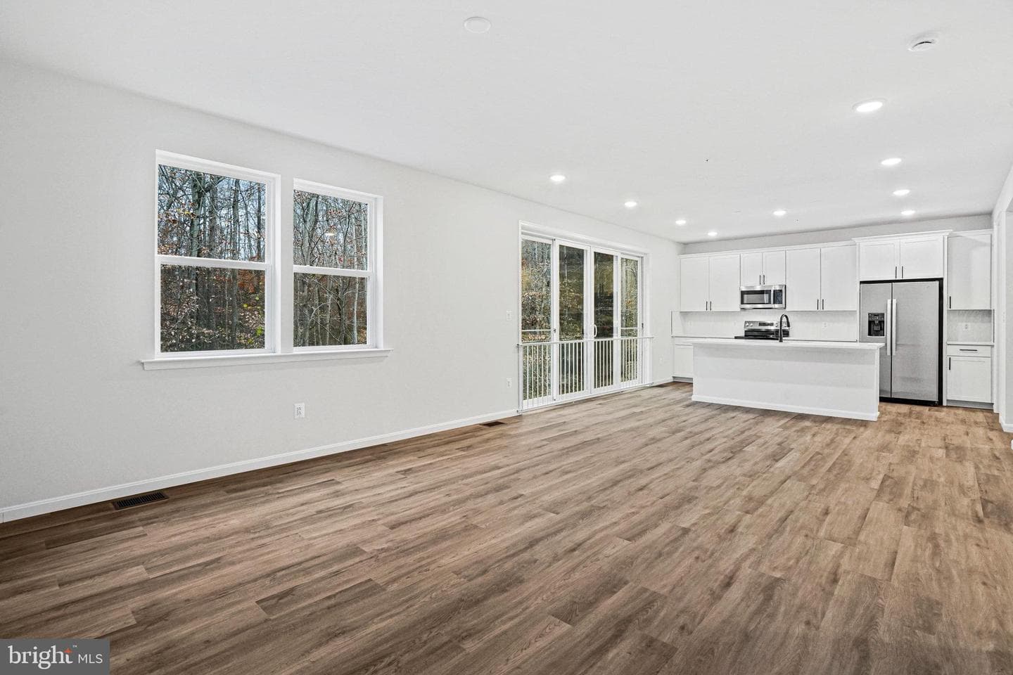 88 Catalpa Drive photo 8