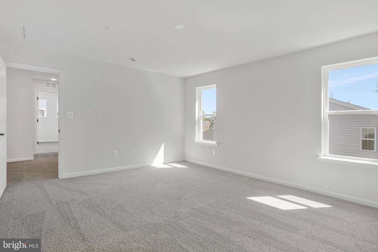 96 Catalpa Drive photo 29