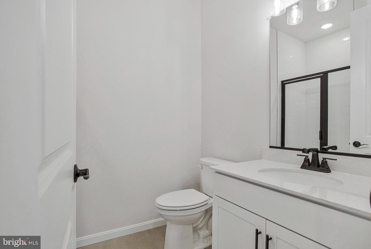 96 Catalpa Drive photo 7