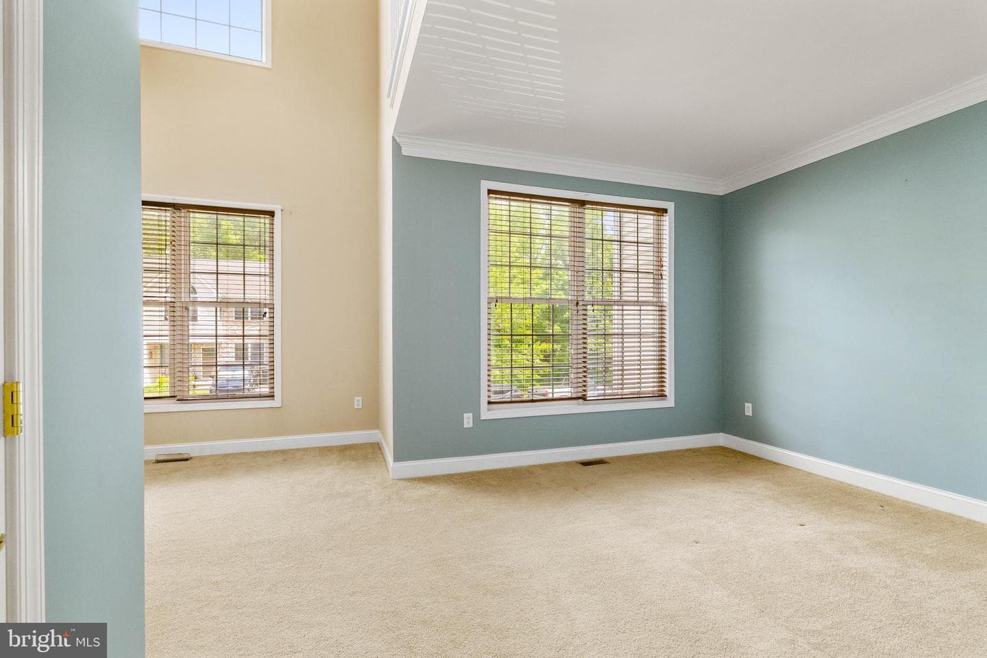 14 Guilford Court photo 13