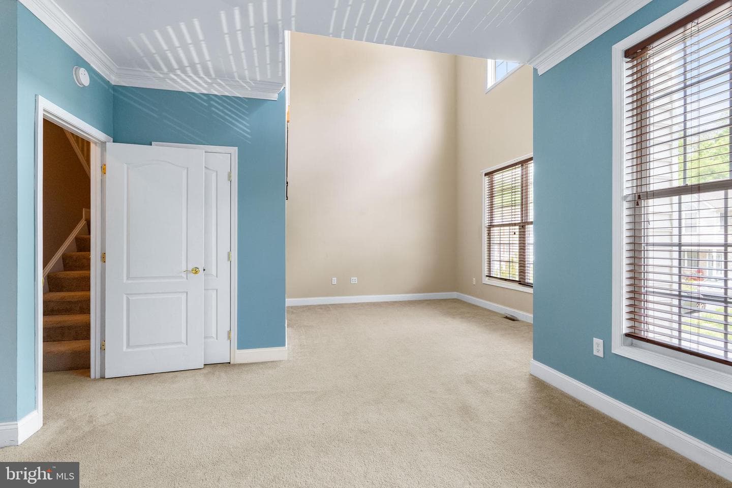 14 Guilford Court photo 14