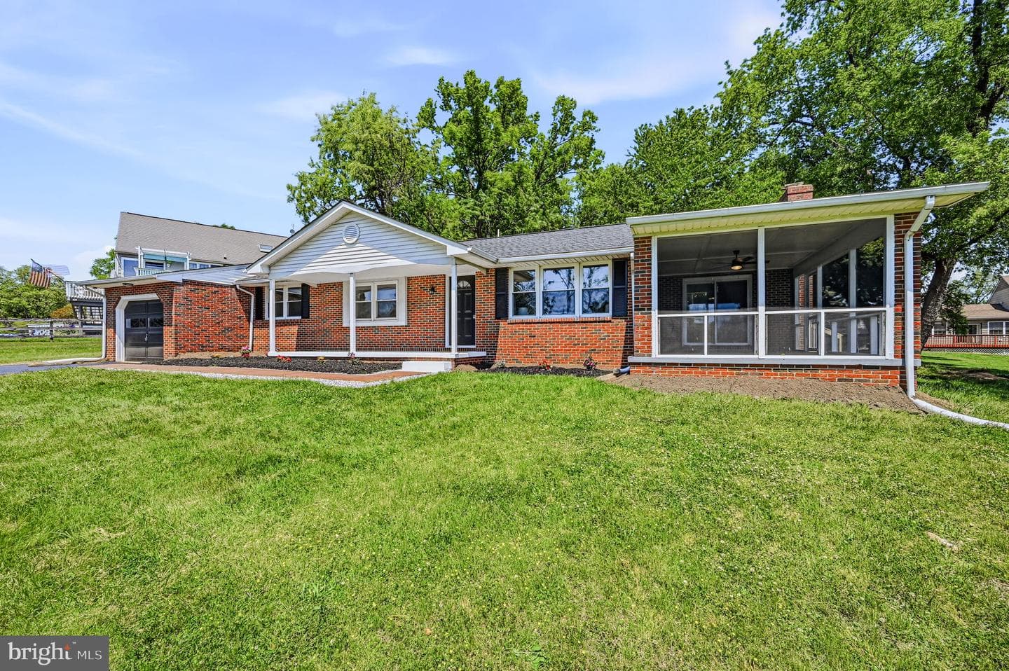 56 Mowbray Lane photo 4