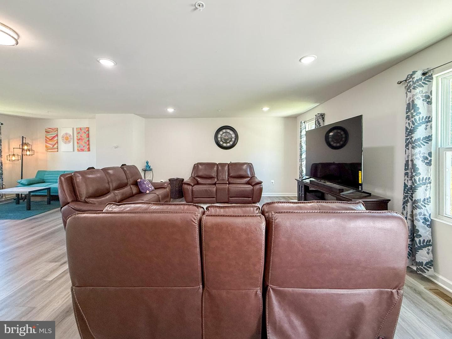 91 Goldspire Drive photo 10