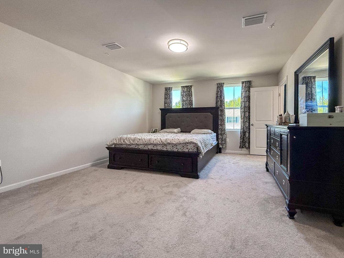91 Goldspire Drive photo 30
