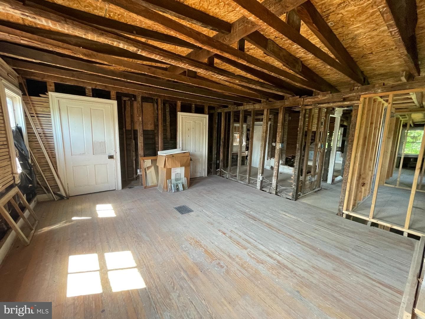 36 N Main Street photo 30