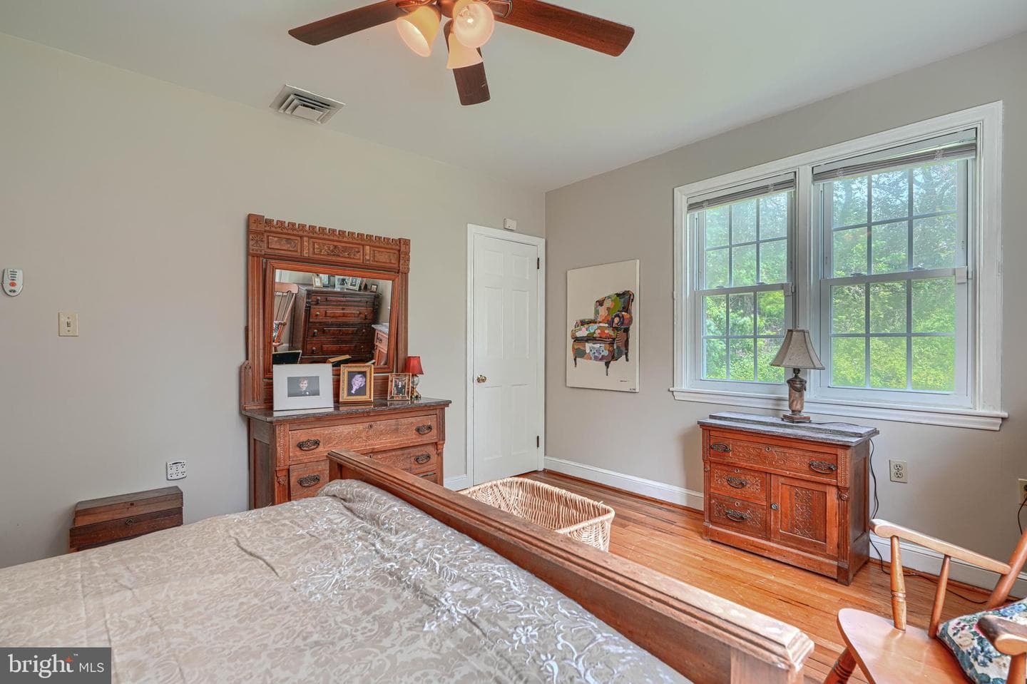 199 Riverside Drive photo 23