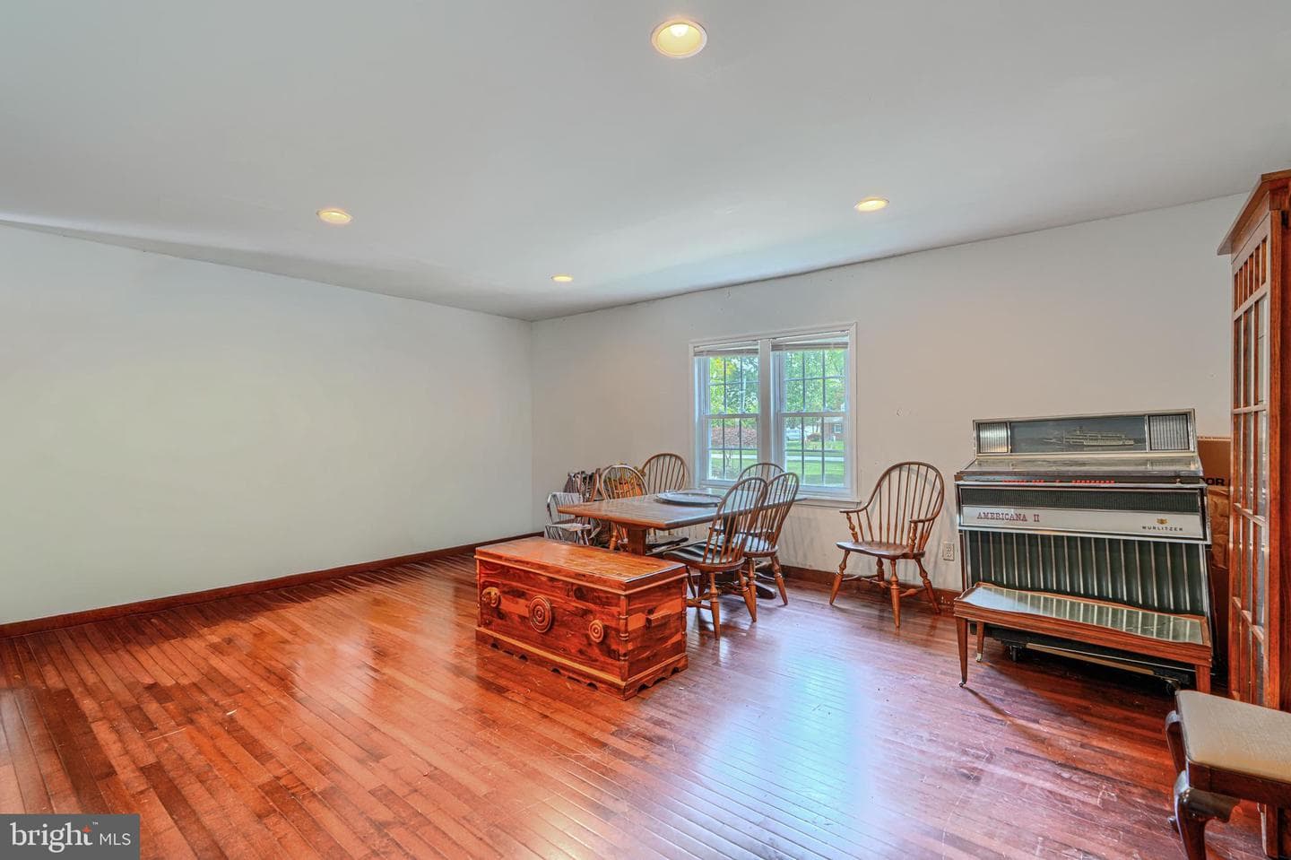 199 Riverside Drive photo 27
