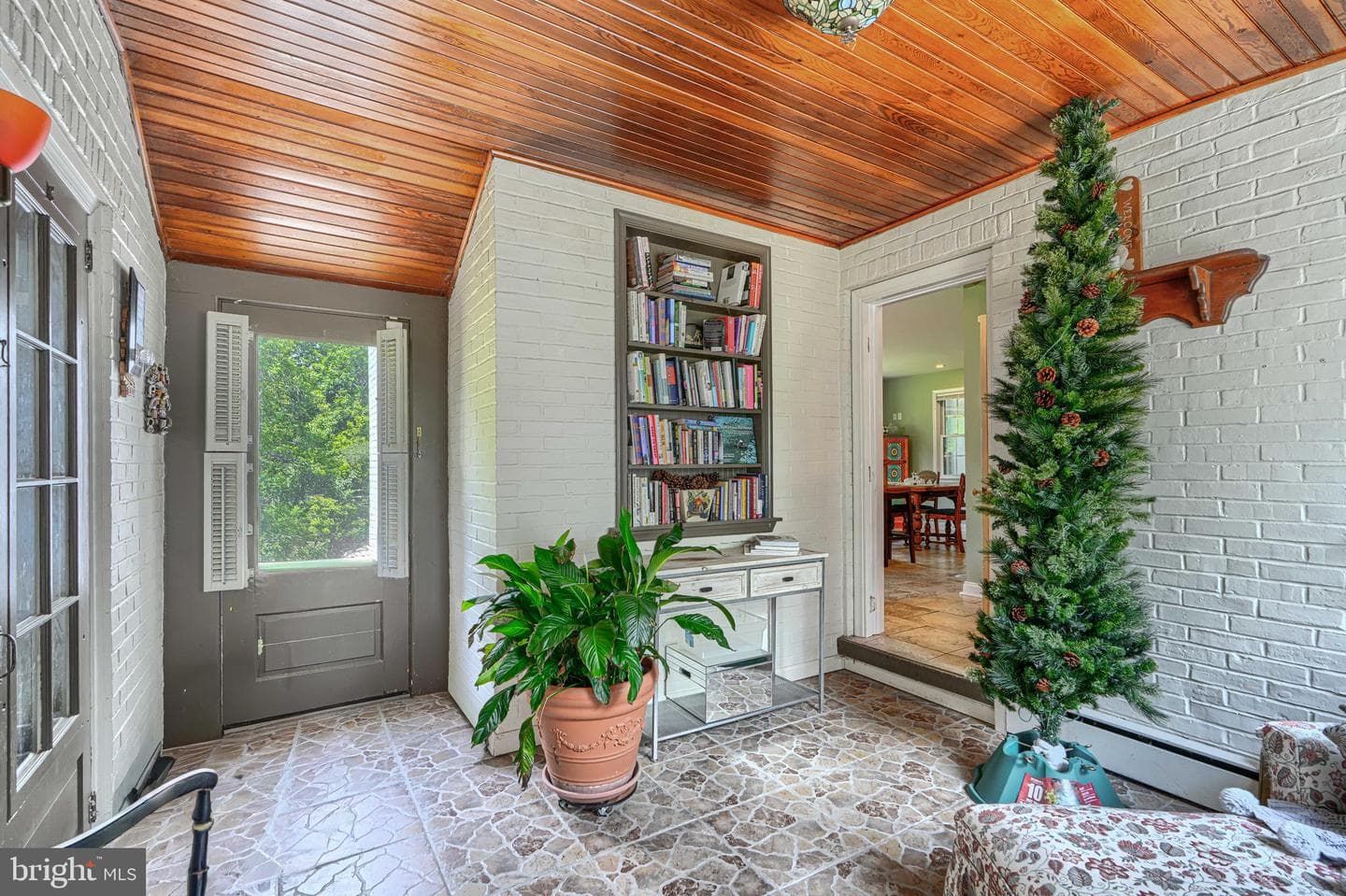 199 Riverside Drive photo 30
