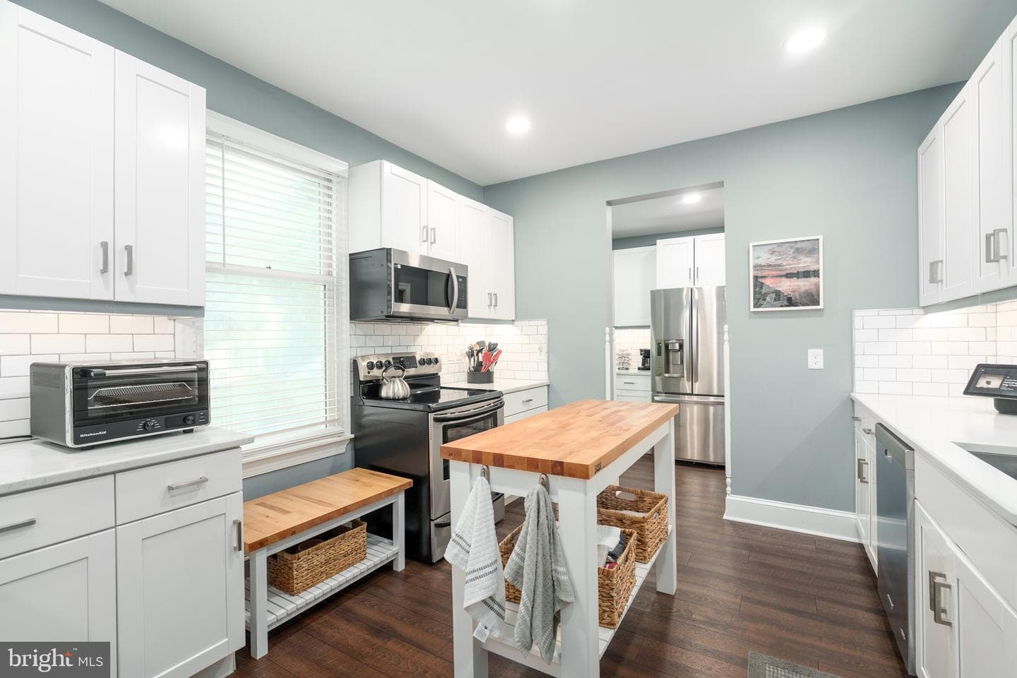 246 Biddle Street photo 6