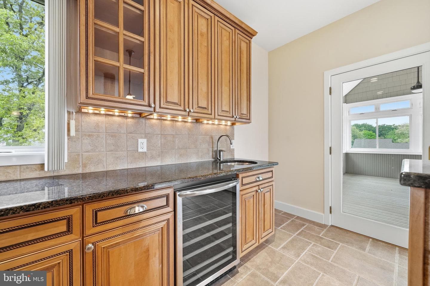 160 Cliffview Drive photo 60