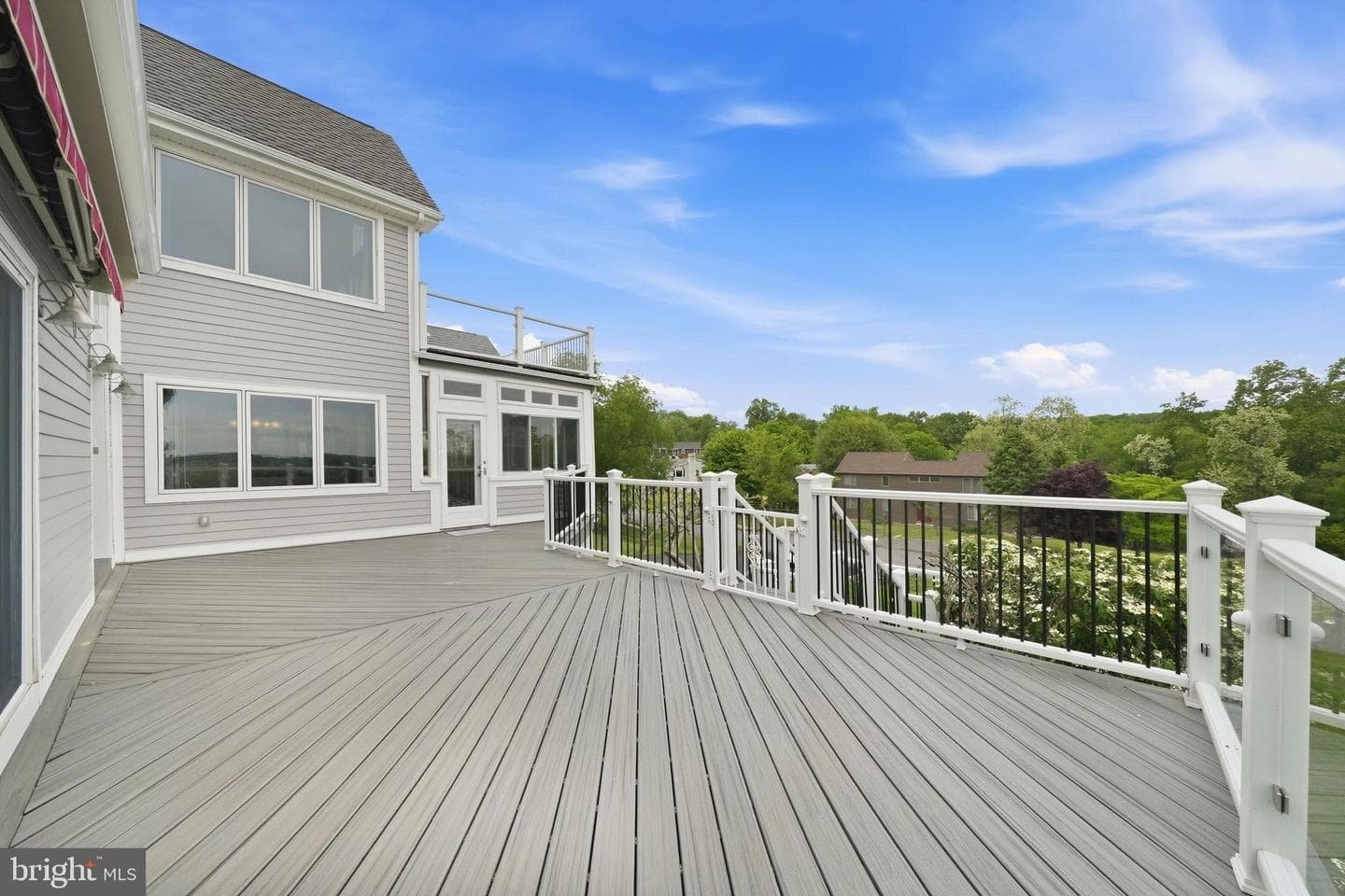 160 Cliffview Drive photo 67