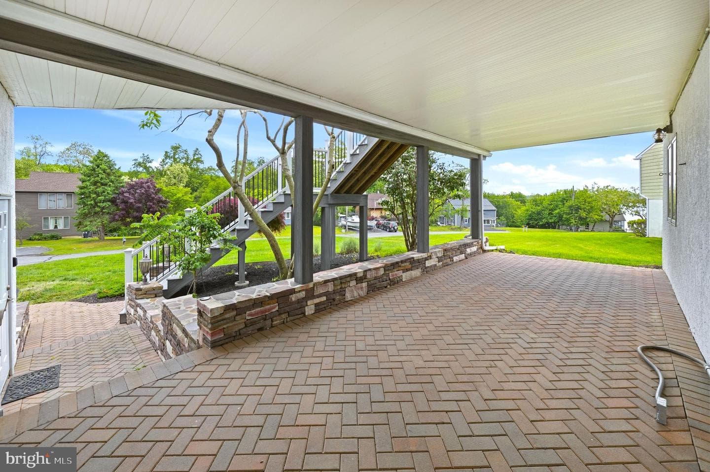 160 Cliffview Drive photo 85