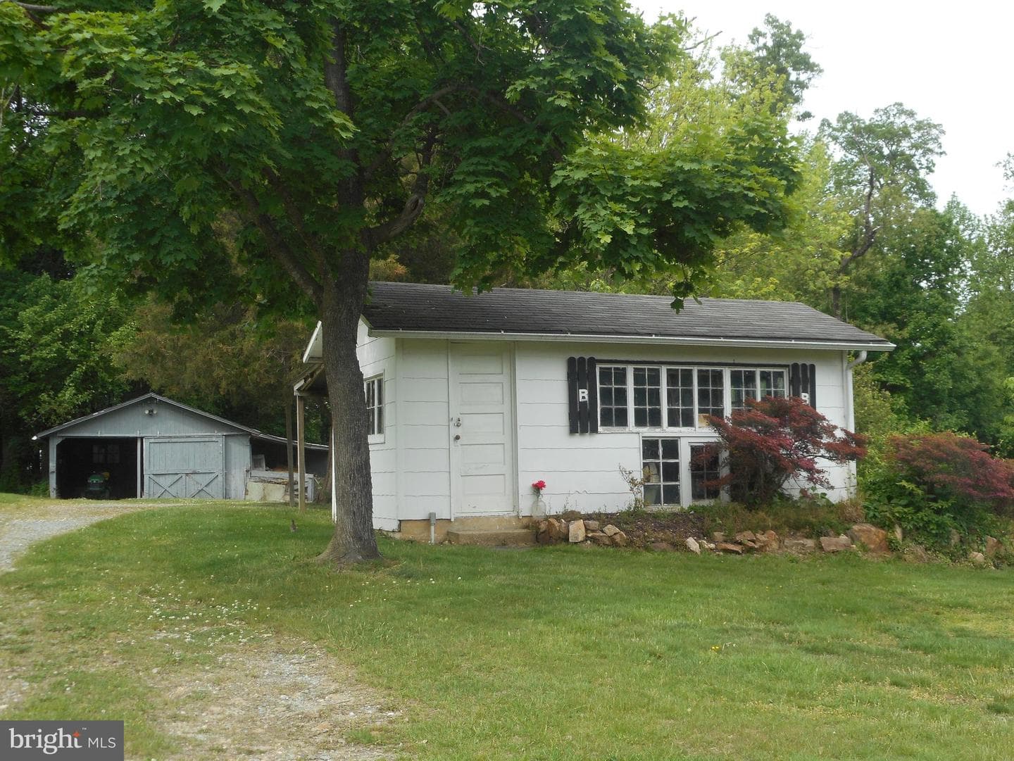 49 Reservoir Road photo 8