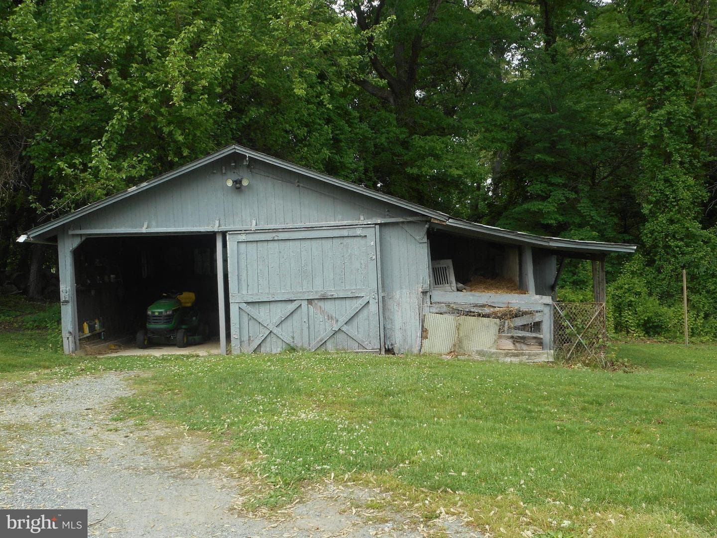 49 Reservoir Road photo 9