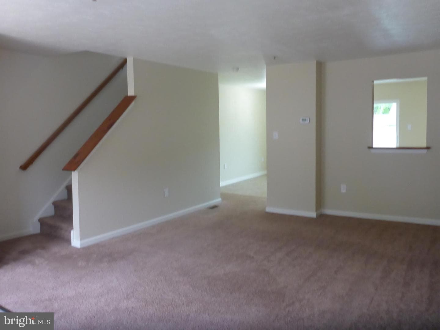 61 Sycamore Drive photo 3