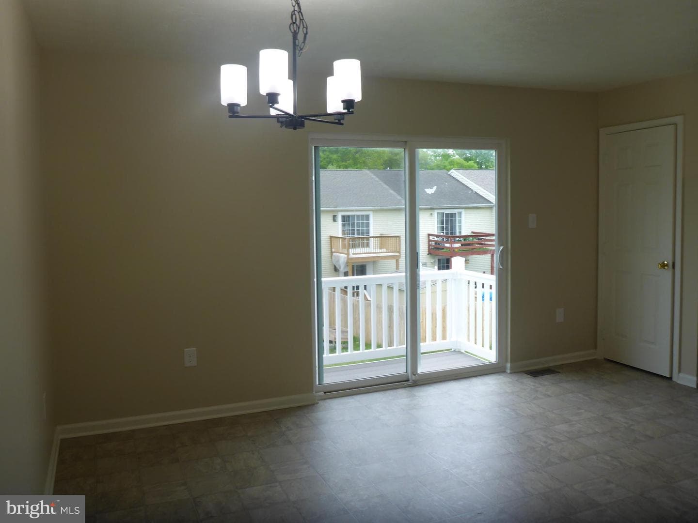61 Sycamore Drive photo 7