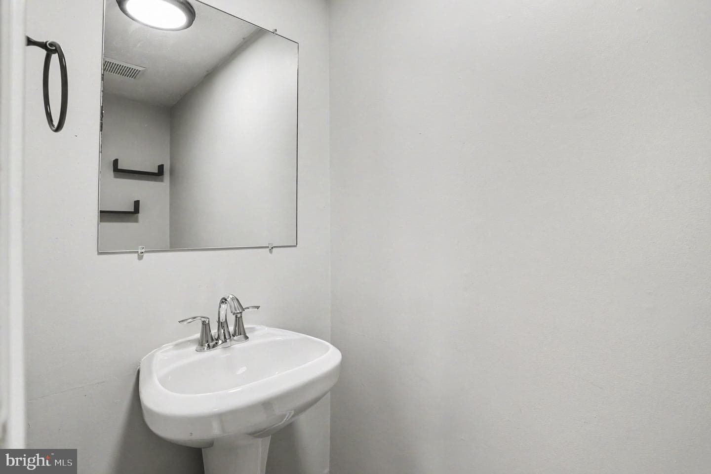 122 Cherry Tree Lane photo 13