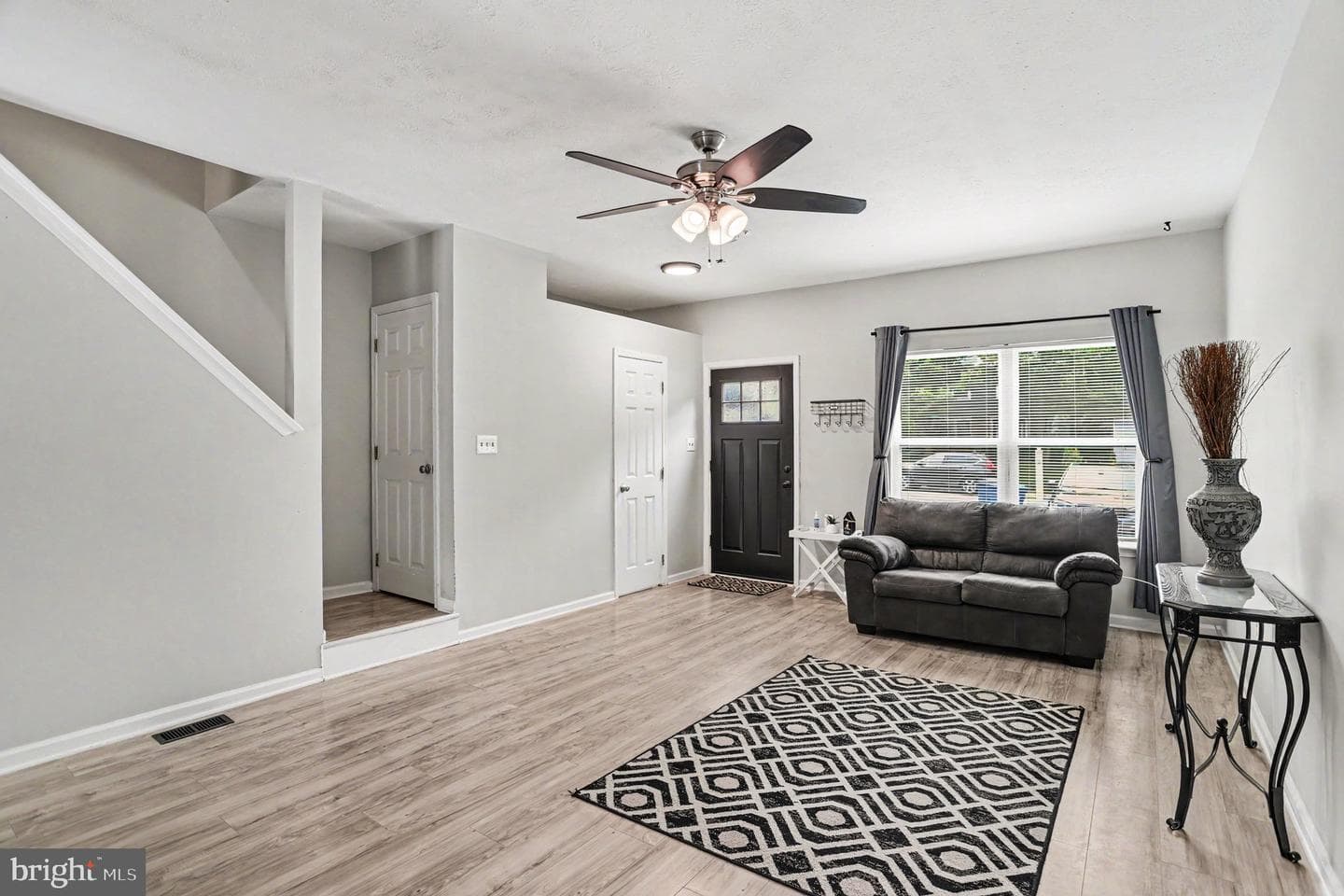 122 Cherry Tree Lane photo 4