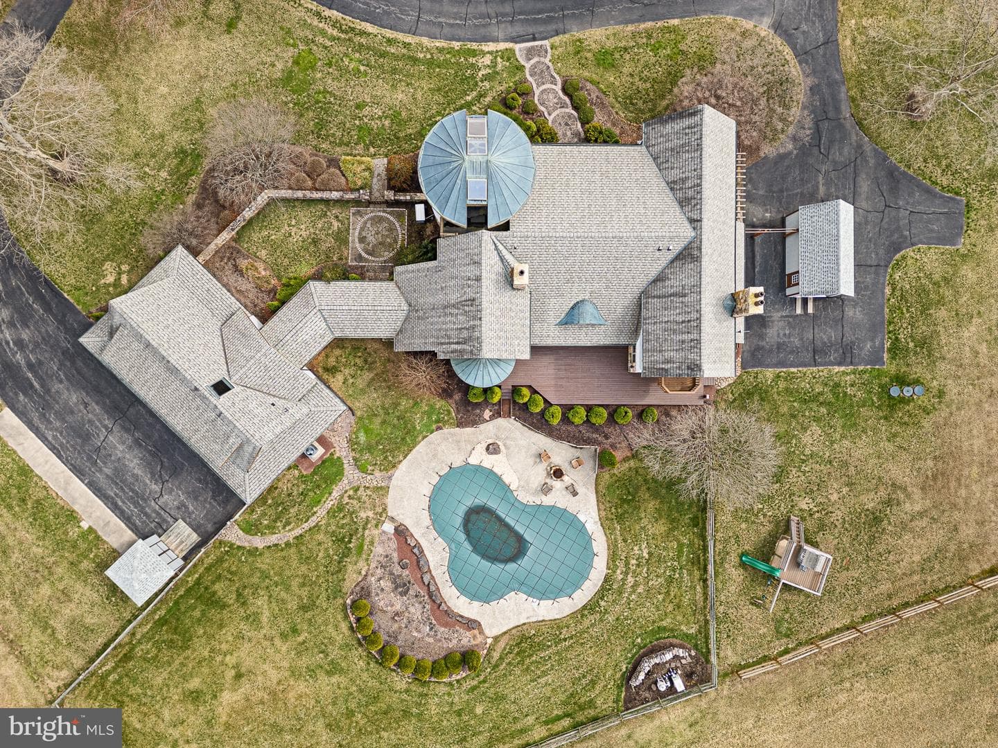 73 Scott Road photo 72