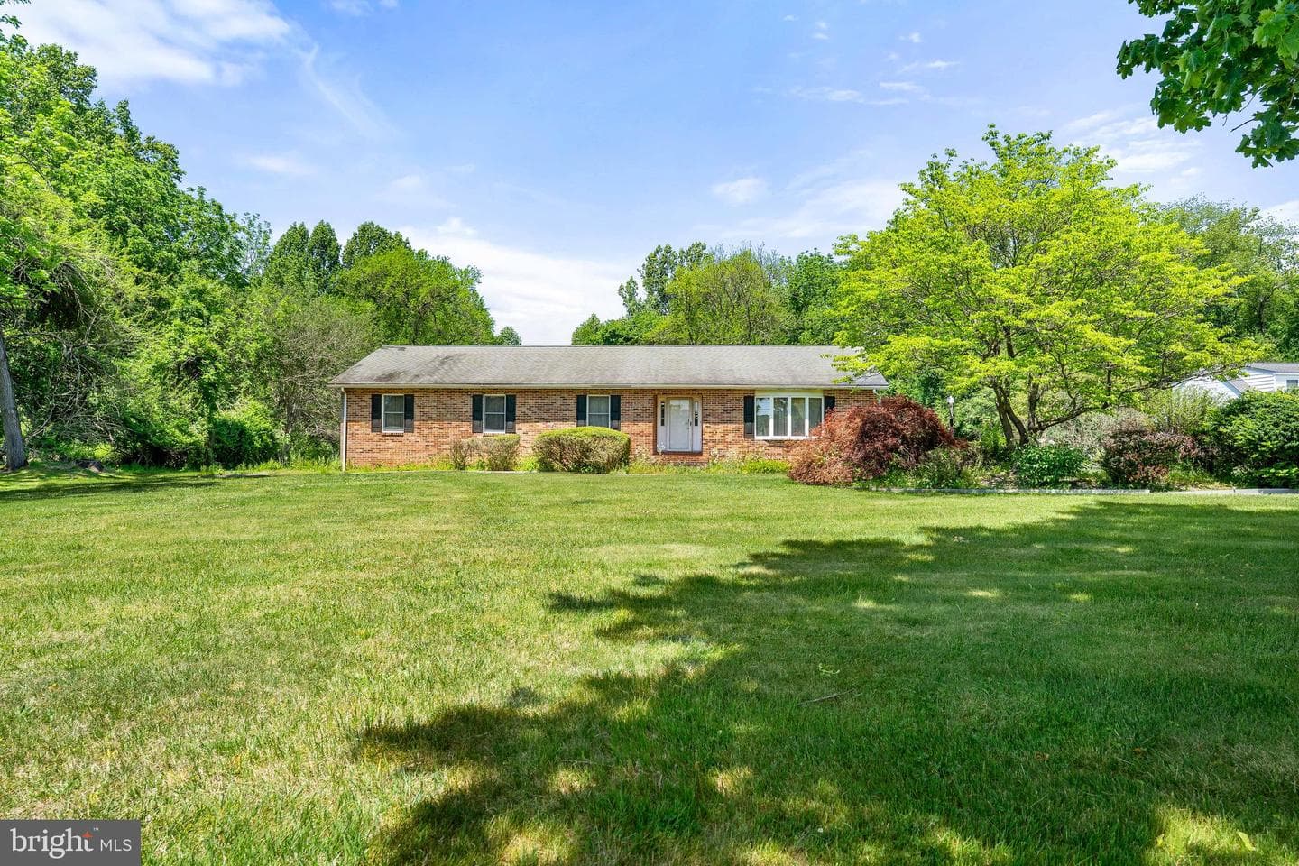 4793 Telegraph Road photo 2