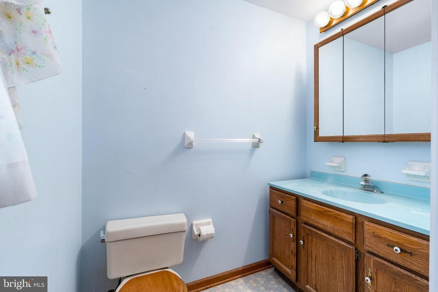 4793 Telegraph Road photo 28