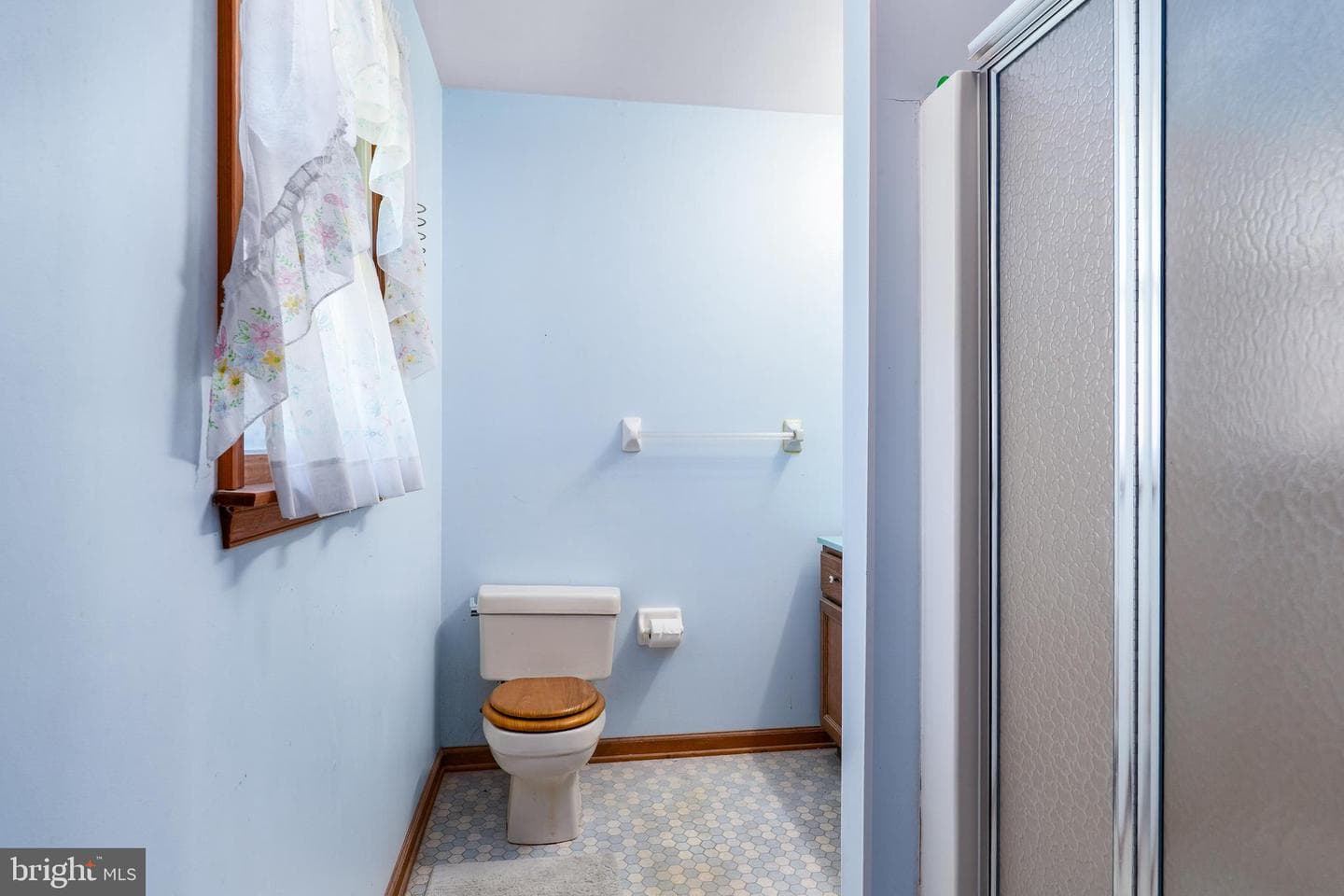 4793 Telegraph Road photo 29