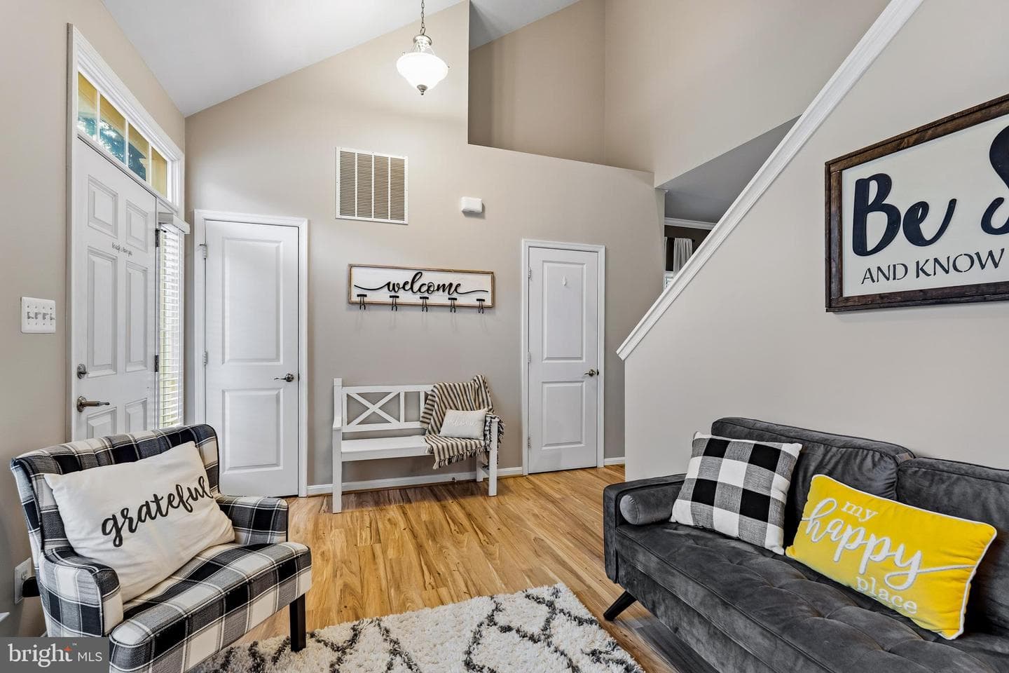 209 Stewart Road photo 7