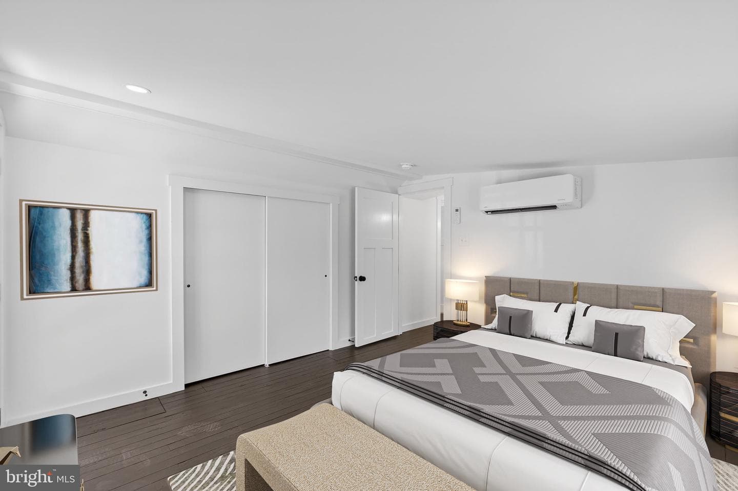 70 Park Lane photo 27