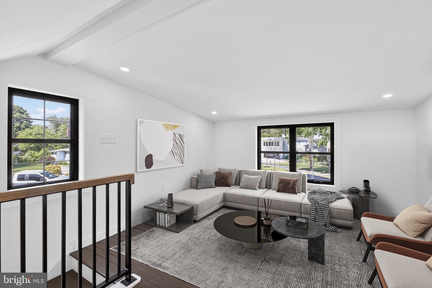70 Park Lane photo 28
