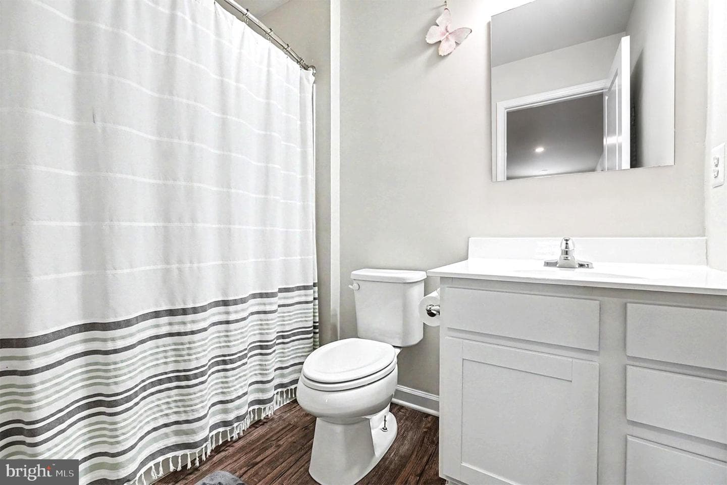 17 Viburnum Avenue photo 12