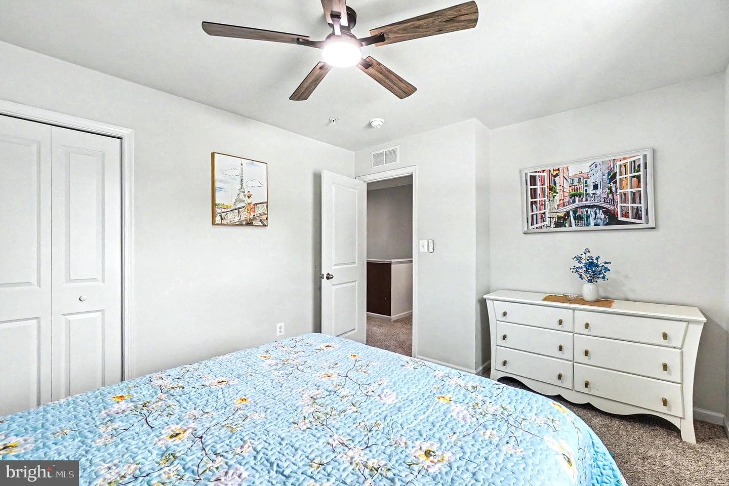 17 Viburnum Avenue photo 14