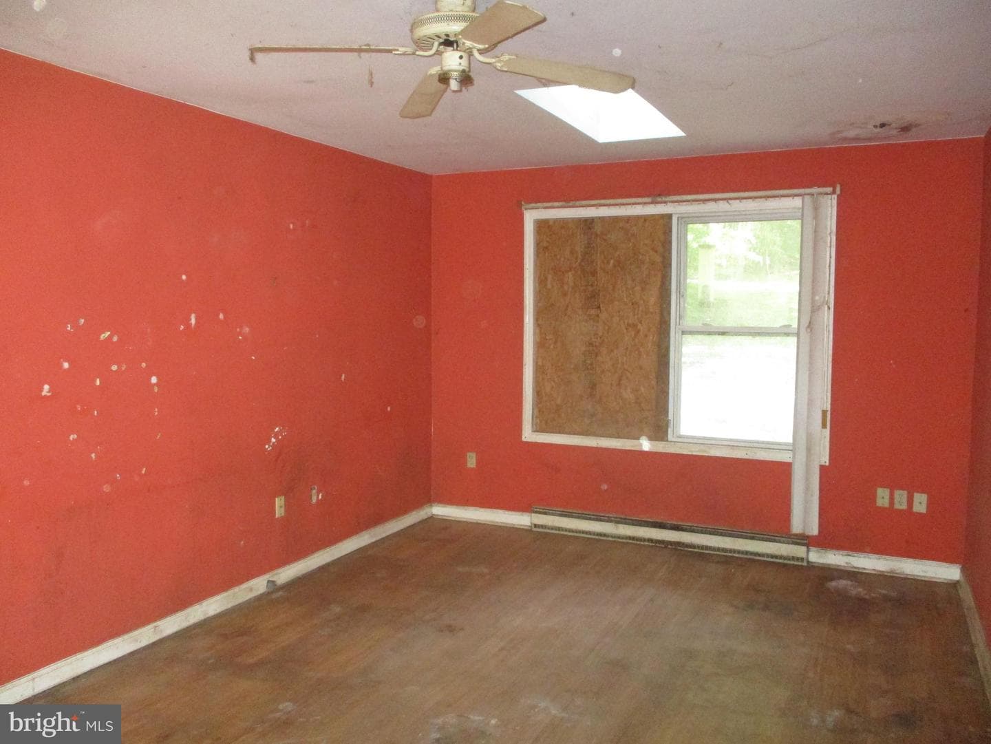 49 Crestwood Drive, Elkton