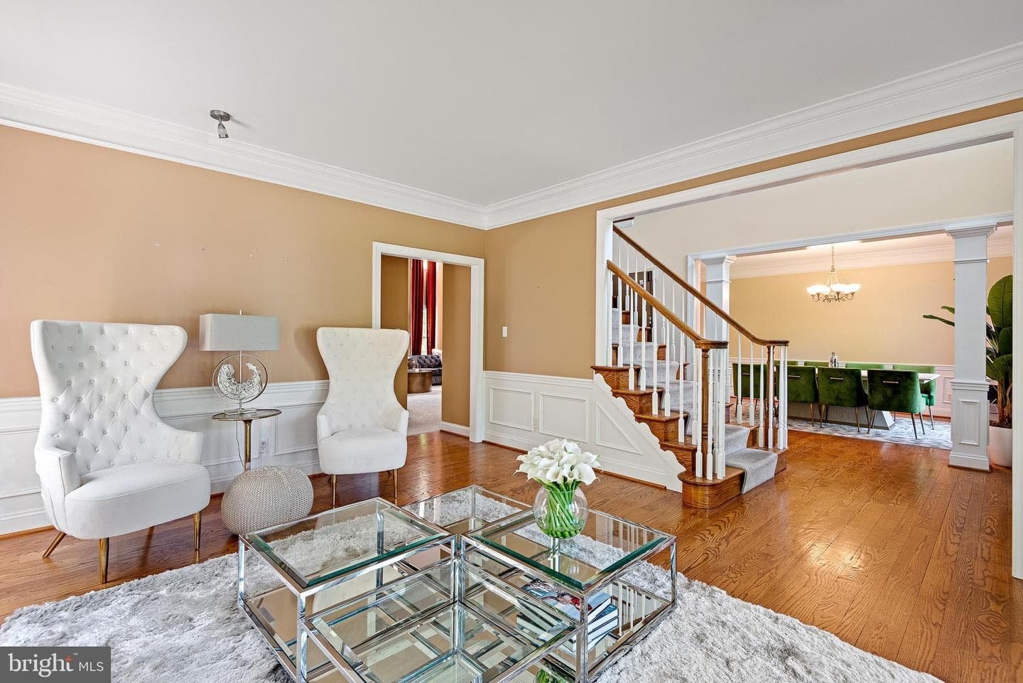 233 Woodholme Way photo 12