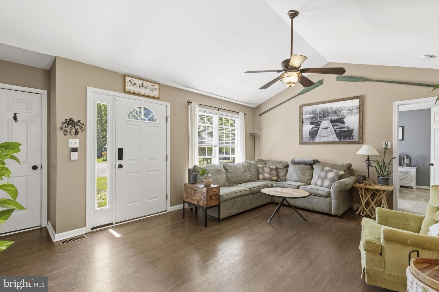 6 Kings Ct photo 2
