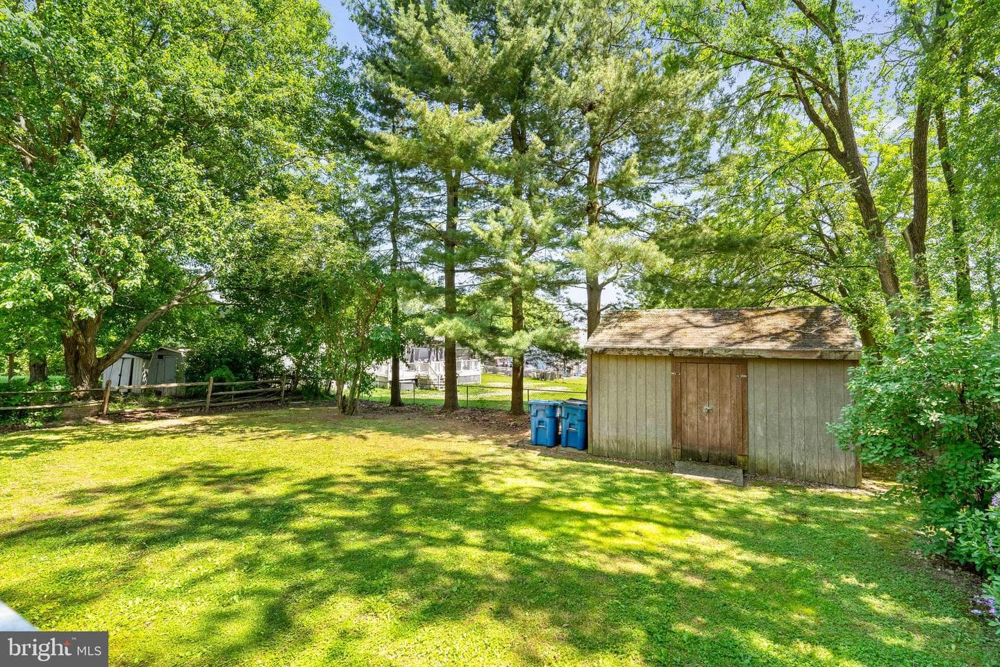 240 Courtney Drive photo 25