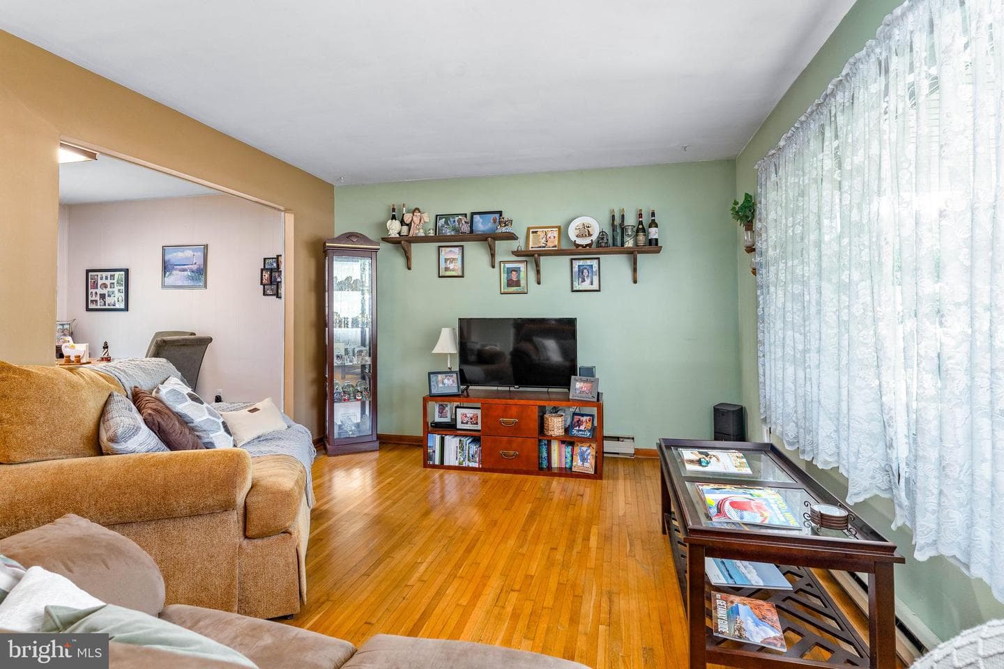 240 Courtney Drive photo 7
