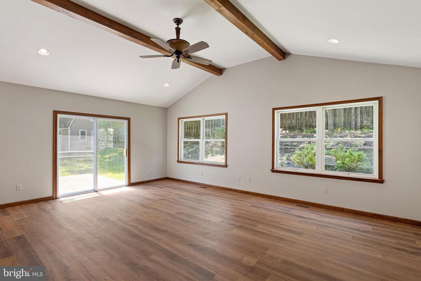 19 Pine Lane photo 15