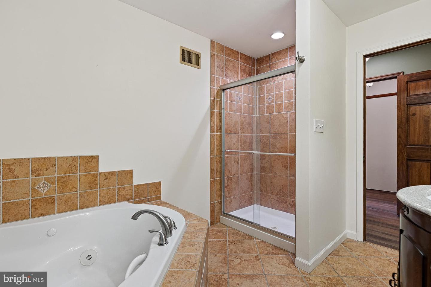 19 Pine Lane photo 21