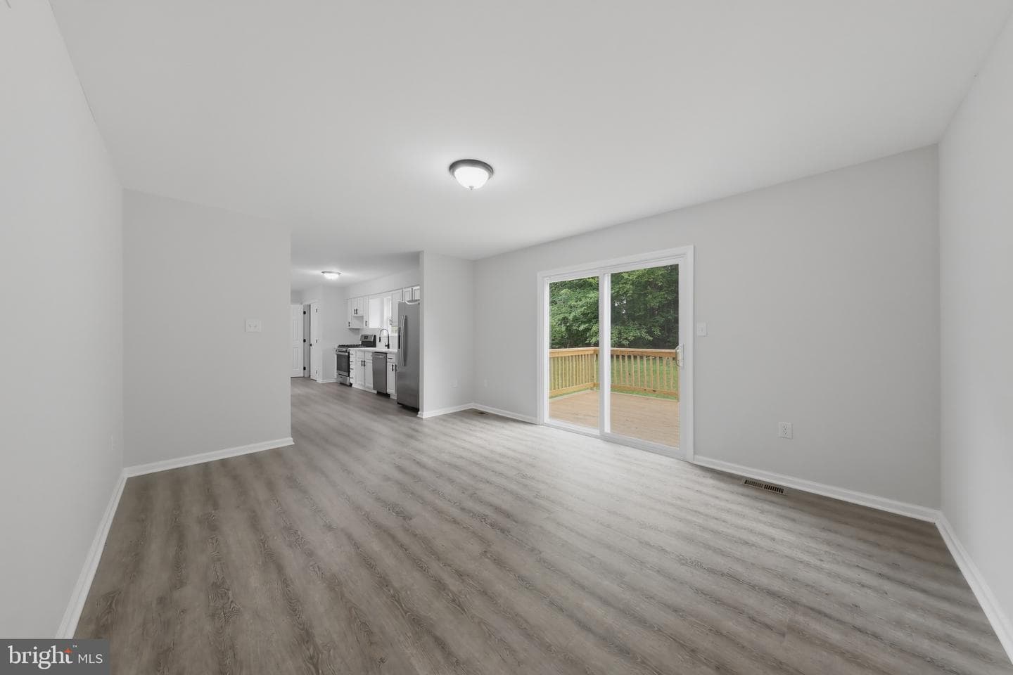 112 Liberty Lane photo 14