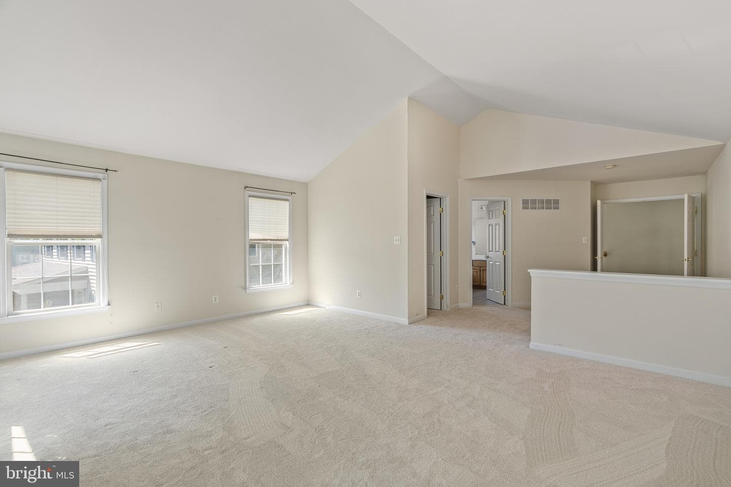 132 Thomas Jefferson Terrace photo 19