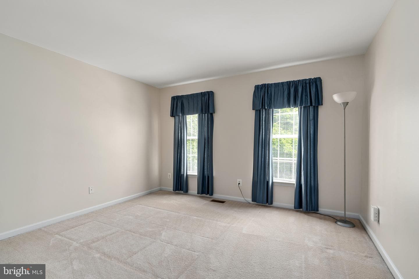 132 Thomas Jefferson Terrace photo 24
