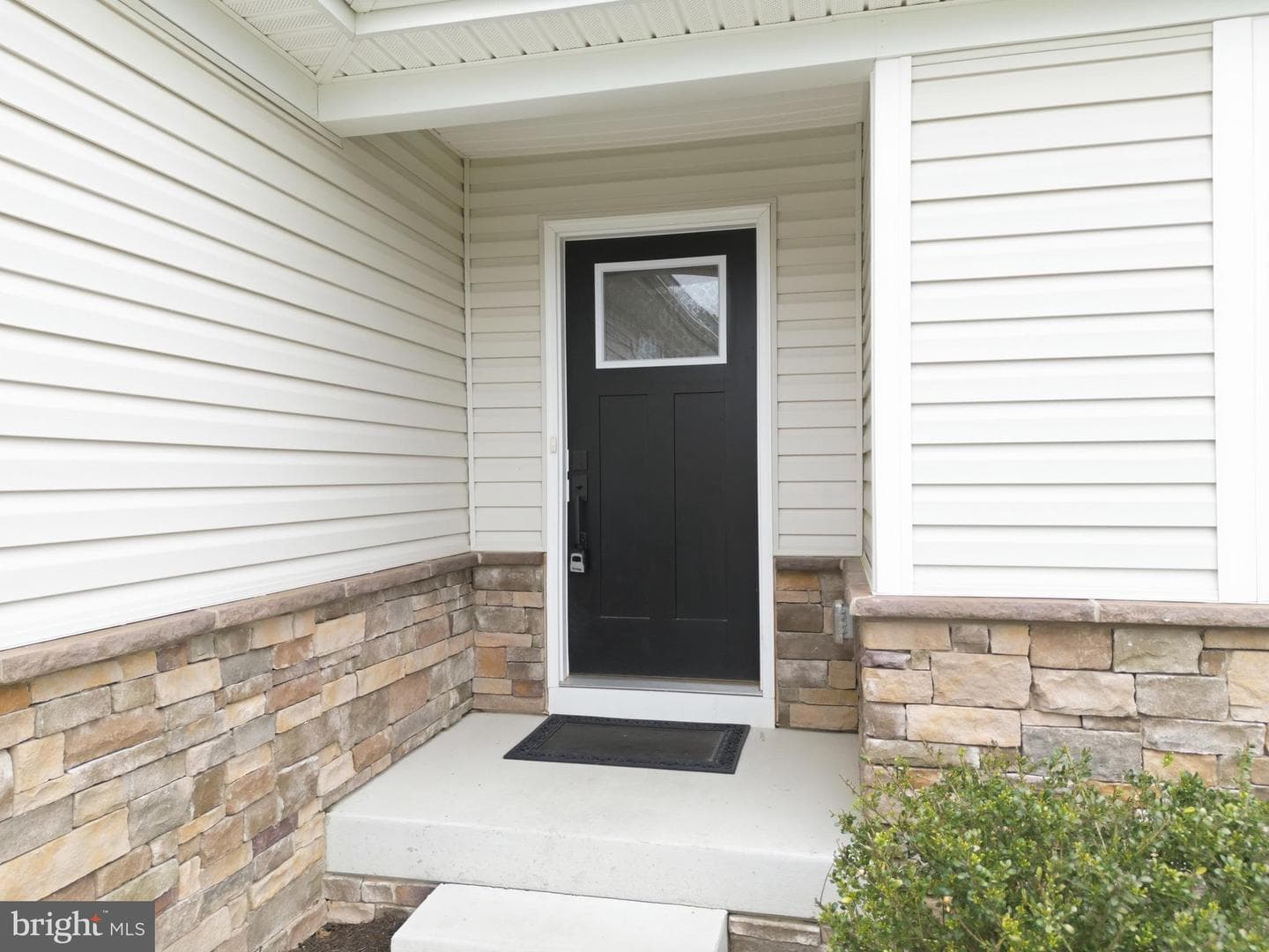 369 E Calvert Crossing photo 4