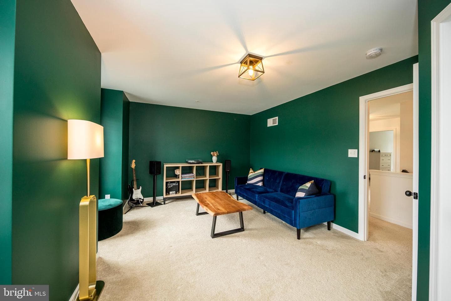 154 Saratoga Ct photo 33
