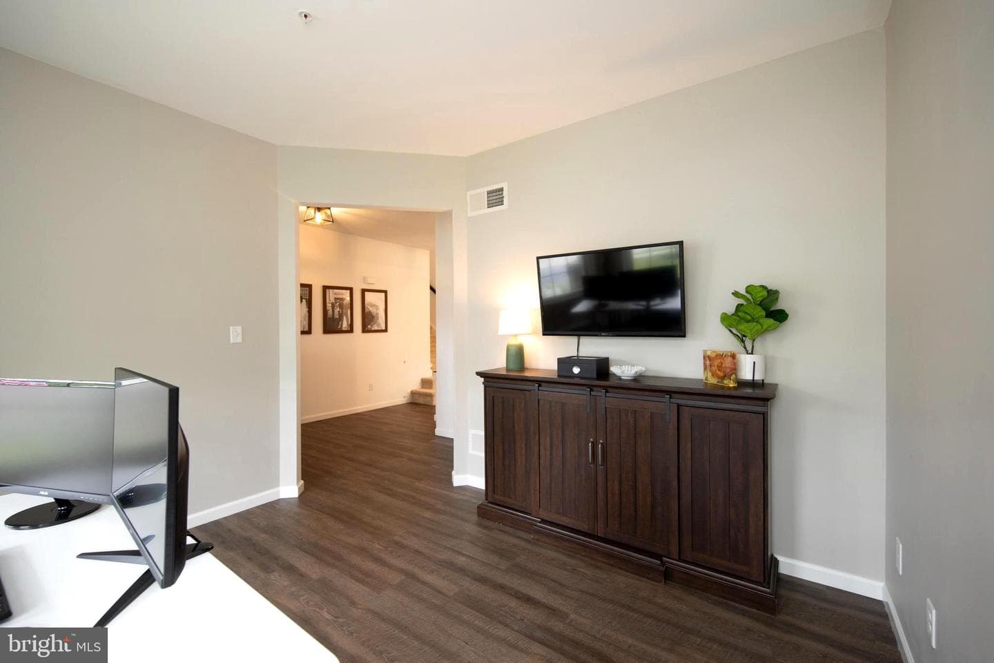 154 Saratoga Ct photo 7