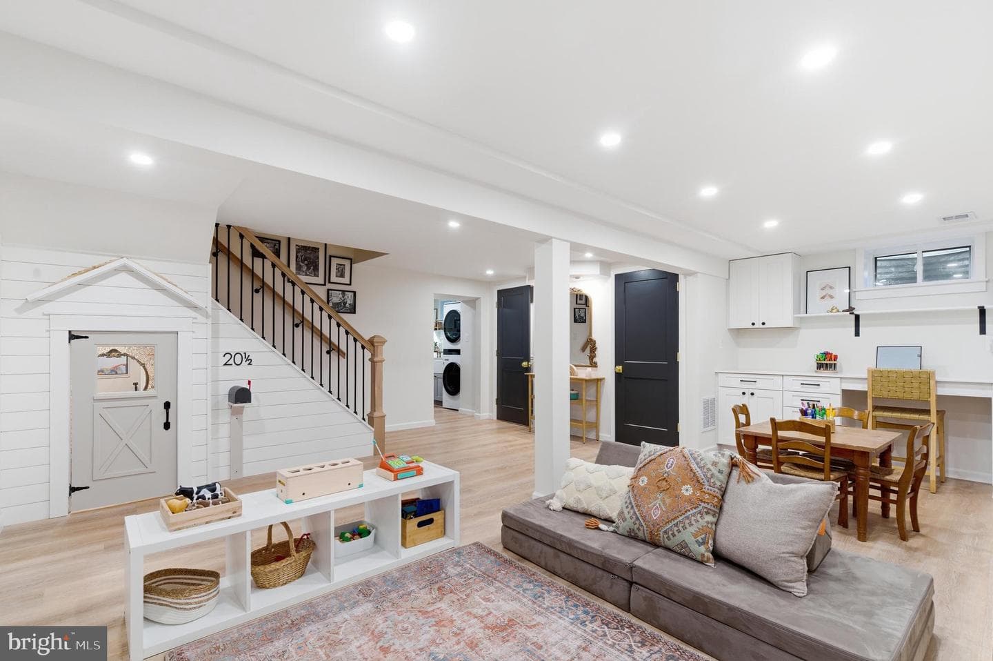 20 Jackson Avenue photo 21